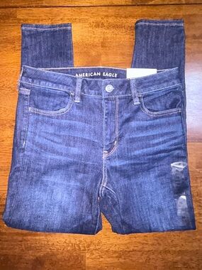 NWT American Eagle Next Level Stretch HiRise Jegging Size10 Short